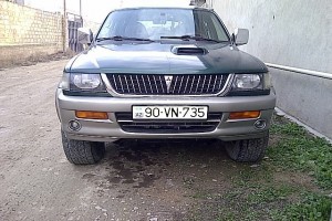 Mitsubishi Pajero 1998