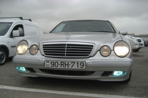 Mercedes E 240 2000