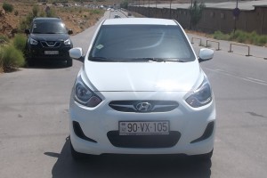 Hyundai Accent 2012
