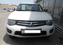 Mitsubishi L200 2011
