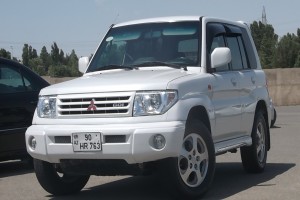 Mitsubishi Pajero iO 1998
