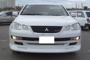 Mitsubishi Airtrek 2001