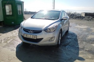 Hyundai Elantra 2011