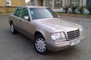 Mercedes E 220 1994