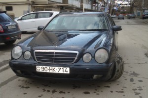 Mercedes E 200 2001
