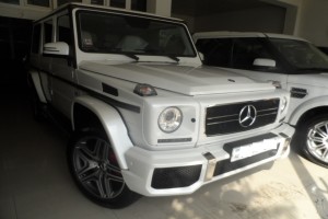 Mercedes G 500